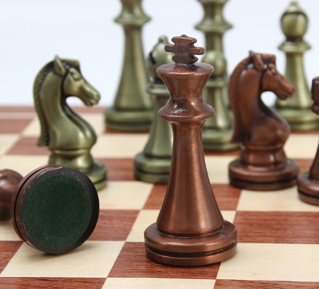 Chess Deluxe Gift Box – Metal Bronze Folding Board Game, Perfect Chess Gifts for Friends & Family