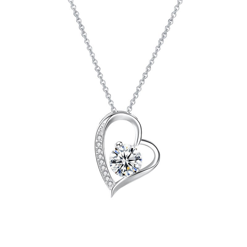 Hollow out heart-shaped necklace gift box for women