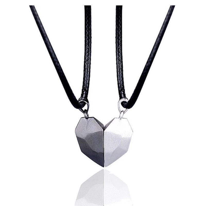 2-Piece Magnetic Couple Necklace – Lovers Heart Pendant Distance Faceted Charm for Women |