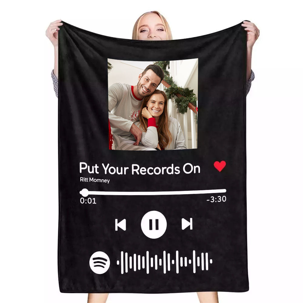 Scannable Music Code Black Blanket – Personalized Gift for Couples