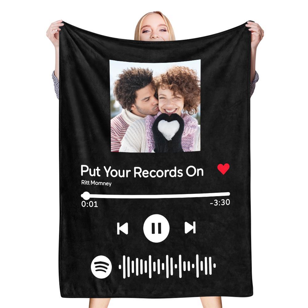 Scannable Music Code Black Blanket – Personalized Gift for Couples