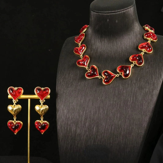 Court Style Red Heart Jelly Resin Earrings & Necklace Set – Vintage Elegance Jewelry for Women, Party & Birthday Gifts