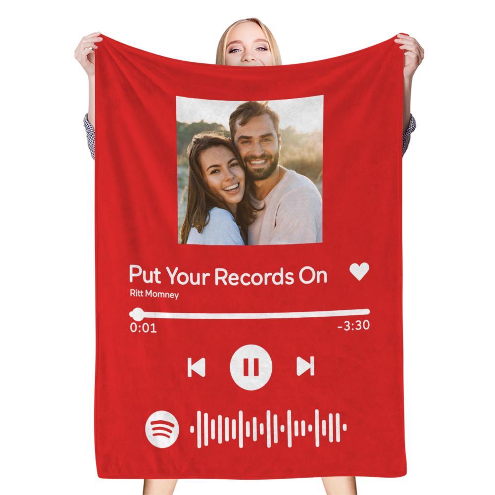 Scannable Music Code Black Blanket – Personalized Gift for Couples