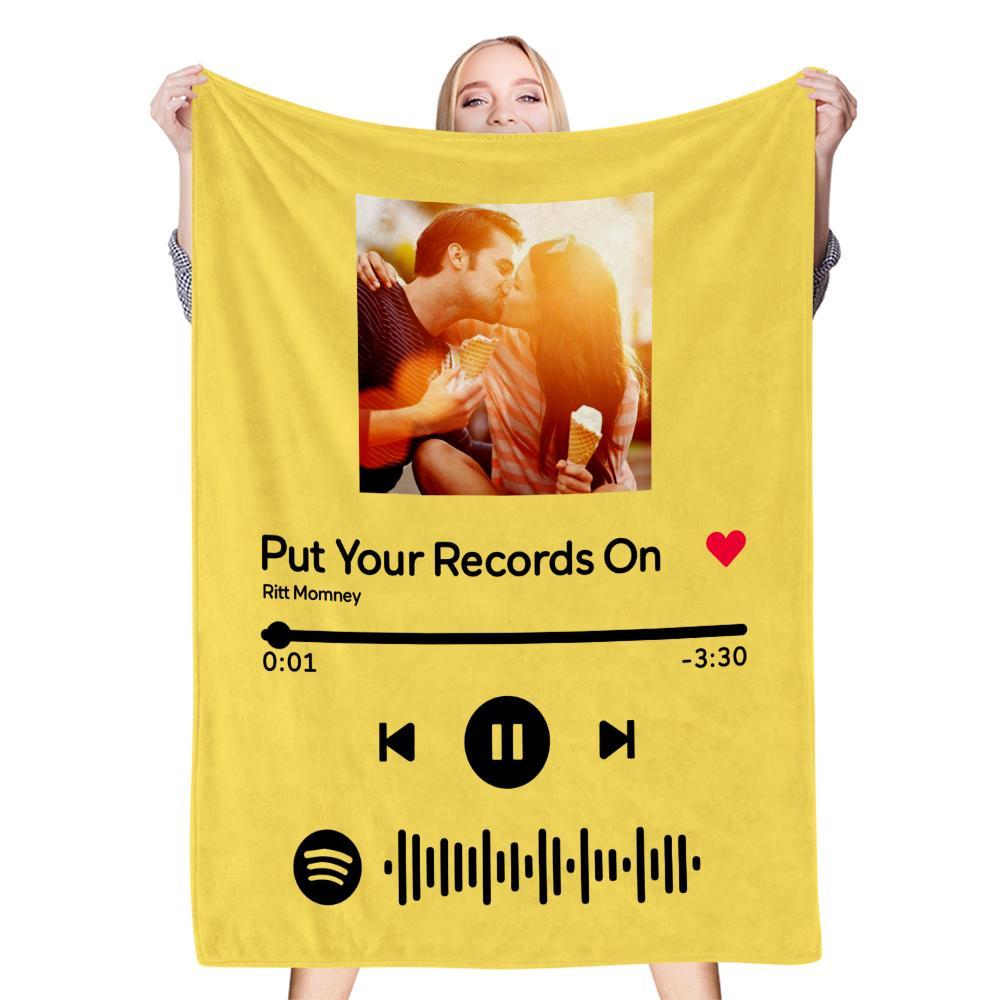 Scannable Music Code Black Blanket – Personalized Gift for Couples